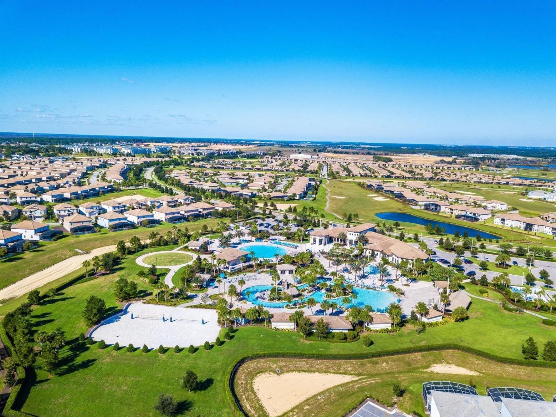 Stunning 5 Bedroom House Near Disney ダベンポート エクステリア 写真
